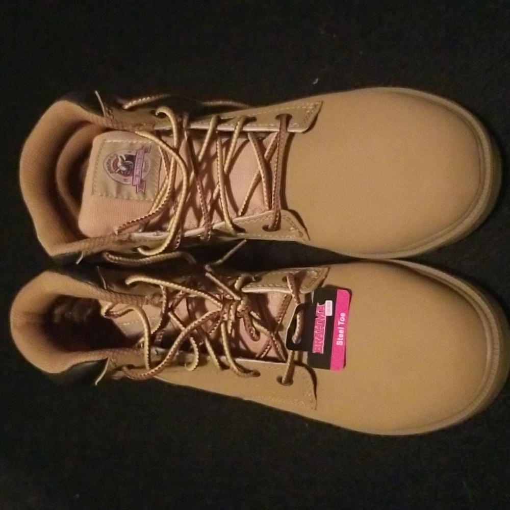 Steel toe women's work boots